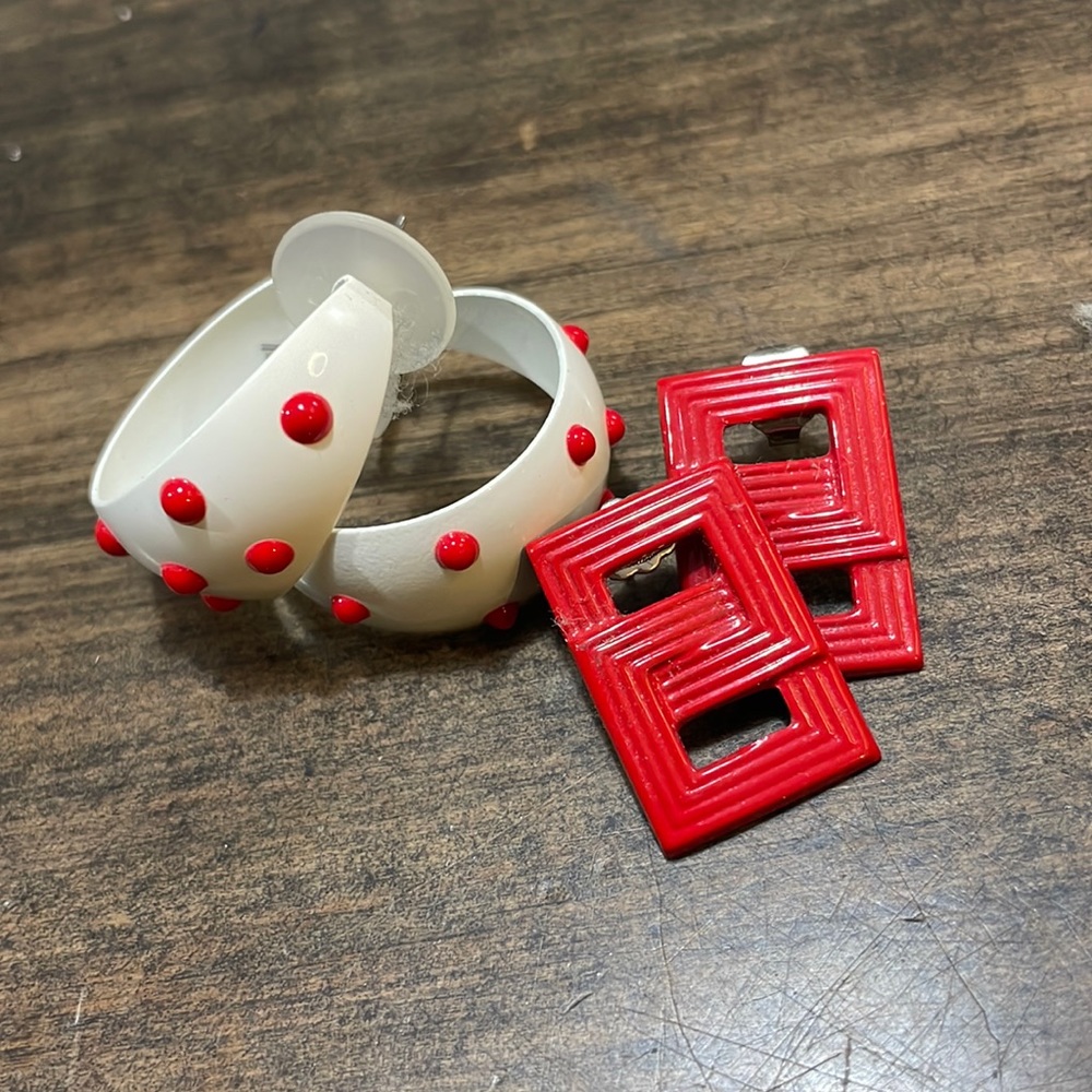 Poka dot white & red earrings!